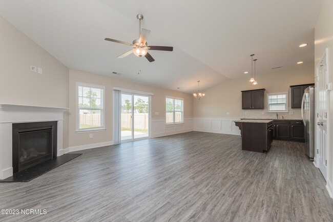 Building Photo - 432 Pebble Shore Dr
