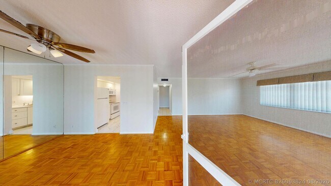 Foto del edificio - 4201 S Ocean Blvd
