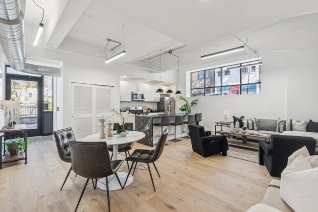 Building Photo - The Lofts at Narberth Station