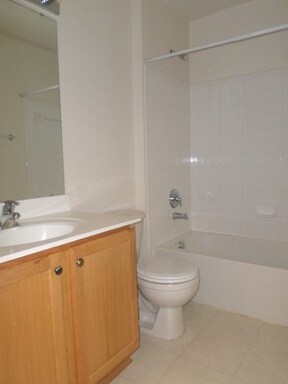 Building Photo - 4712 Hanrahan Pl