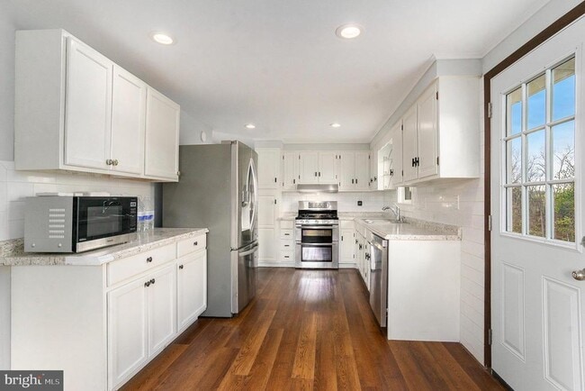 Foto del edificio - 1268 Levengood Rd