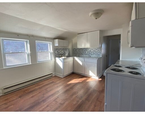 Foto del edificio - 121 Glendale St