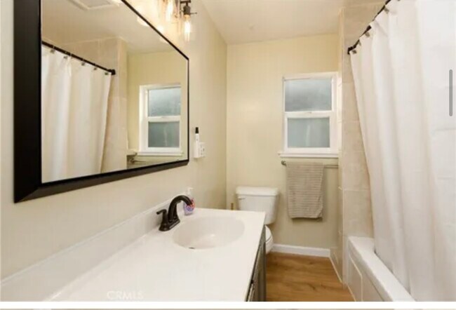 Foto del edificio - 9528 Washington St