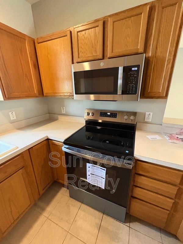 Building Photo - 11022 Black Swan Ct