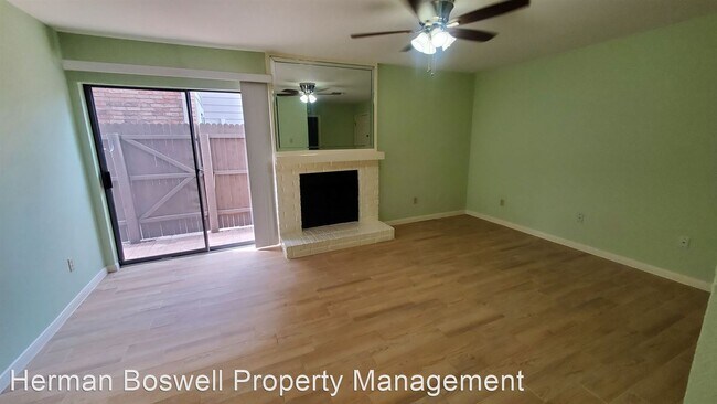 Building Photo - 2 br, 2.5 bath House - 1103 Brighton Dr #A