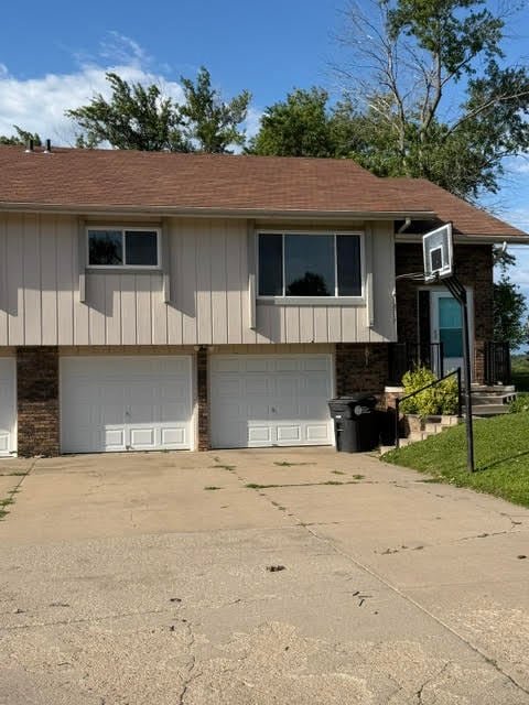 Building Photo - 12717 Weir St