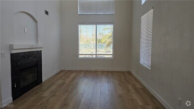 Building Photo - 1107 Scenic Crest Dr