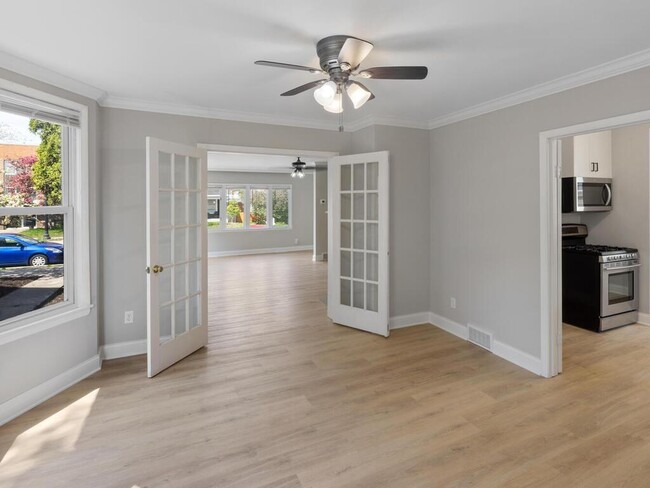 Dining Room - 3237 Hennepin Ave
