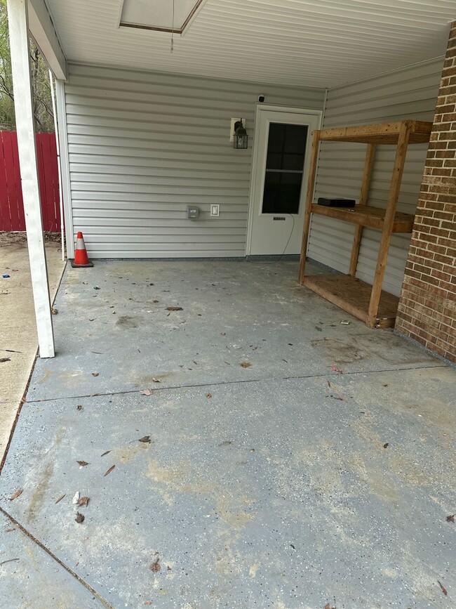 Building Photo - 30 Ocala Ln