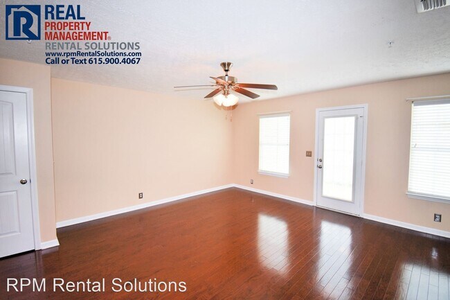 Foto del edificio - 3 br, 2.5 bath House - 2032A Debonair Lane