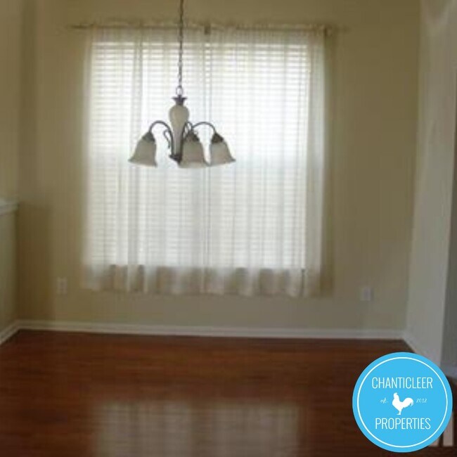 Foto del edificio - 105 Chandler Springs Dr