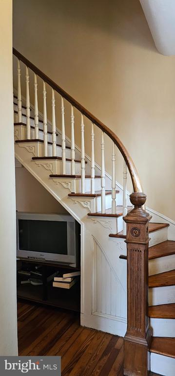 Building Photo - 2416 E Baltimore St