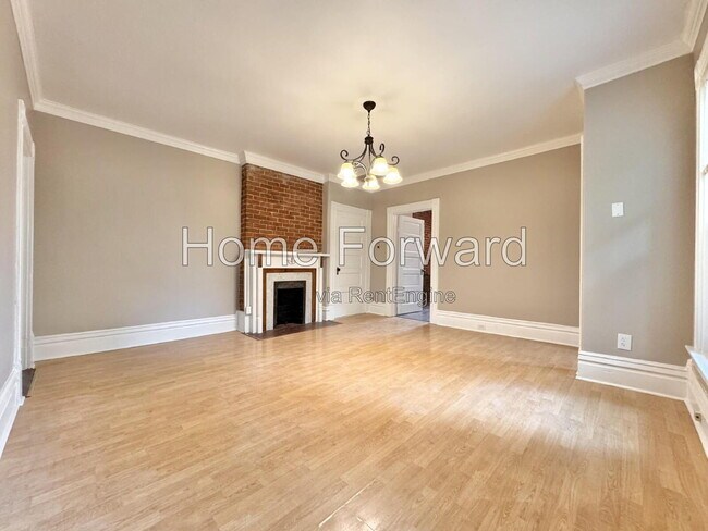 Foto del edificio - 339 S Broadway Park
