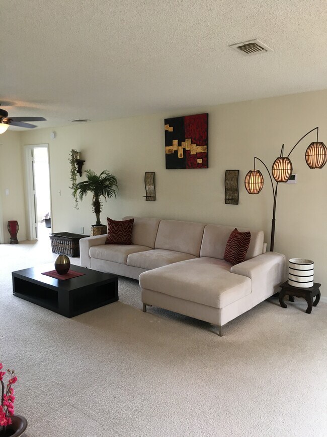 Building Photo - 5310 Clubside Dr