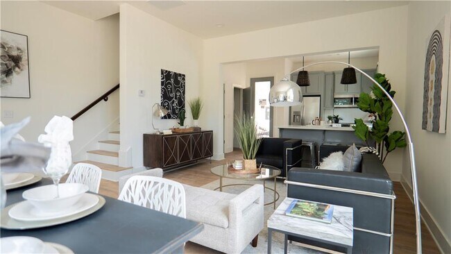Foto del edificio - 382 S Hill Ave