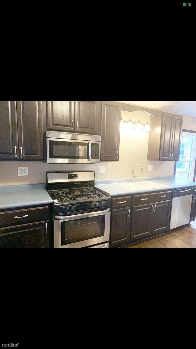 Foto del edificio - 1 br, 1 bath House - 1010 East Jackson Street