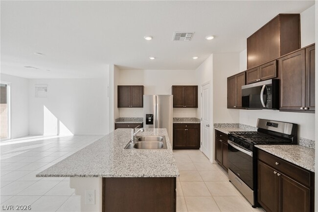 Building Photo - 9079 Vesey Ave