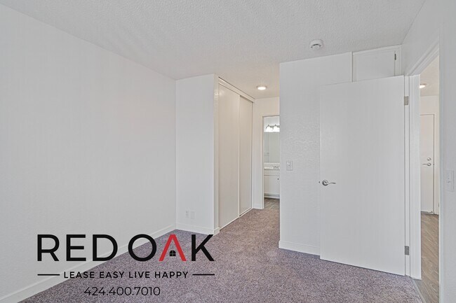 Foto del edificio - 16200 Vermont Ave