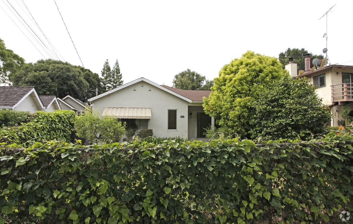 Foto del edificio - 761 Partridge Ave
