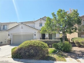 Building Photo - 10865 Wallflower Ave