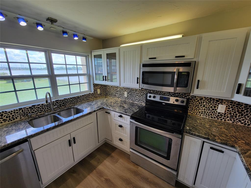 709 Gale St Unit 14, Seabrook, TX 77586 Condo for Rent in Seabrook