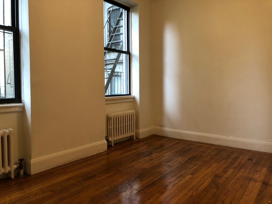 Foto principal - 78 Manhattan Ave