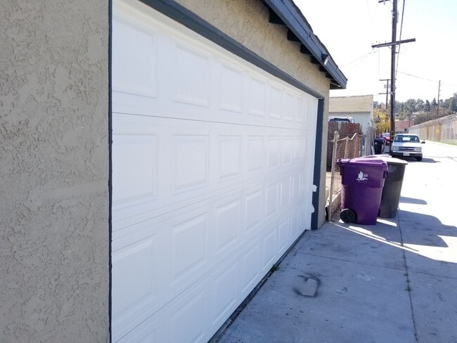 Building Photo - 2233-2235 Euclid