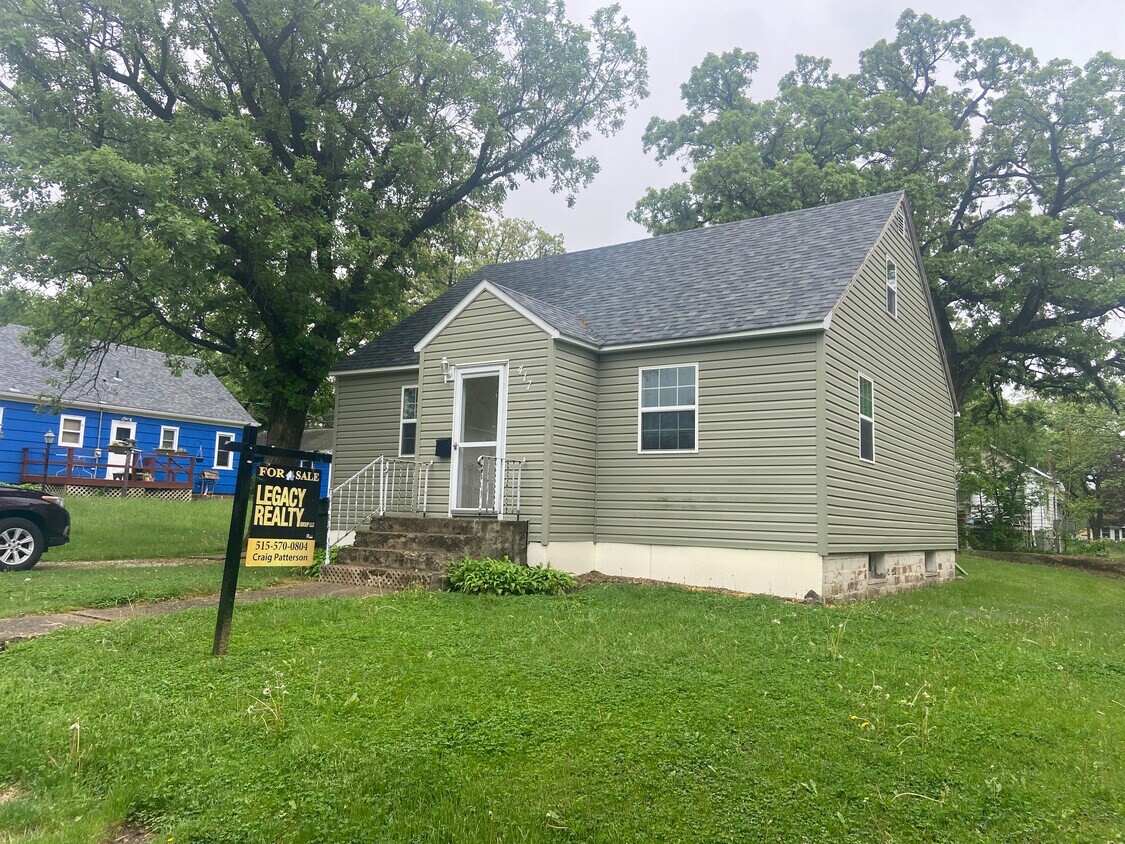 Building Photo - 417 Ave F