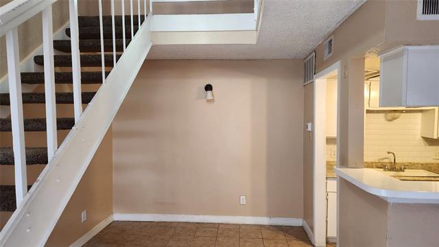 Foto del edificio - 7152 Fair Oaks Ave