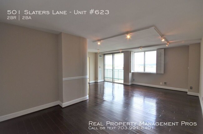Building Photo - 501 Slaters Ln