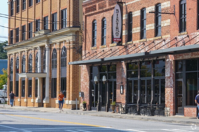 Bistro Off Broad is a top-rated dining spot along Winder's historic, bustling Broad Street.