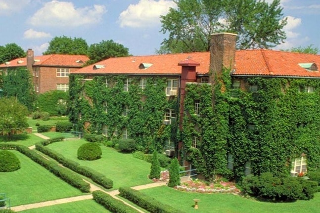 Fair Oaks Apartment Homes