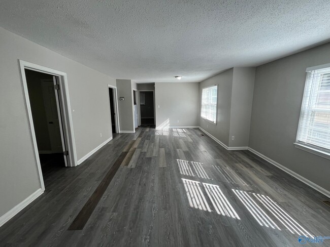 Foto del edificio - 1622 College St SE