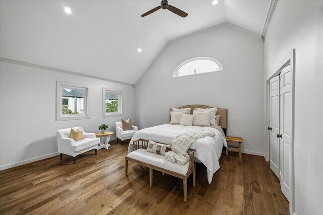 Foto del edificio - 6013 Inwood Dr