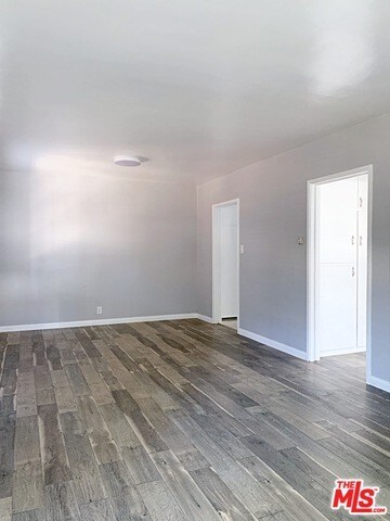 Building Photo - 990 N Los Robles Ave