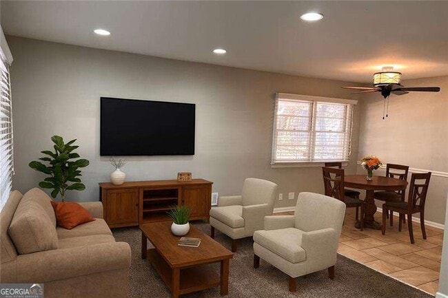 Building Photo - 2047 Panstone Ct SW