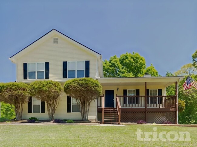 Building Photo - 15 Woodwind Dr