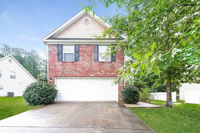 Building Photo - 260 Valley View Dr