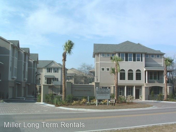 3 br, 3.5 bath House 12 Courtyard Commons House Rental in Hilton