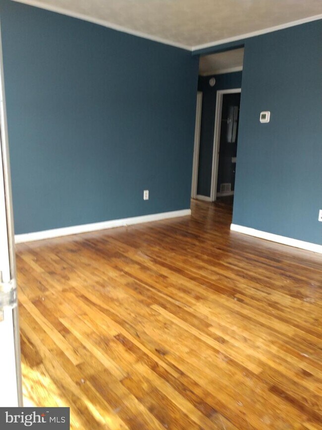 Building Photo - 21799 Wasp Rd