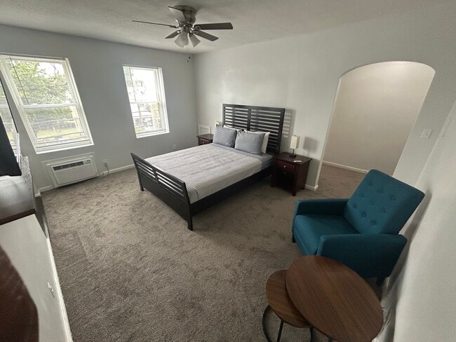 Building Photo - 3719 12th St NE