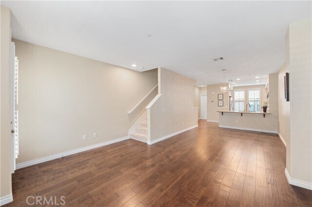 Building Photo - 28 S 5th St