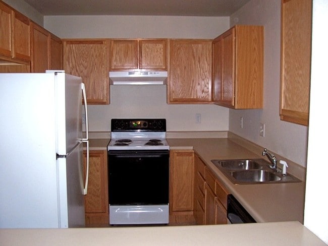 Building Photo - 2621 Rigden Pkwy