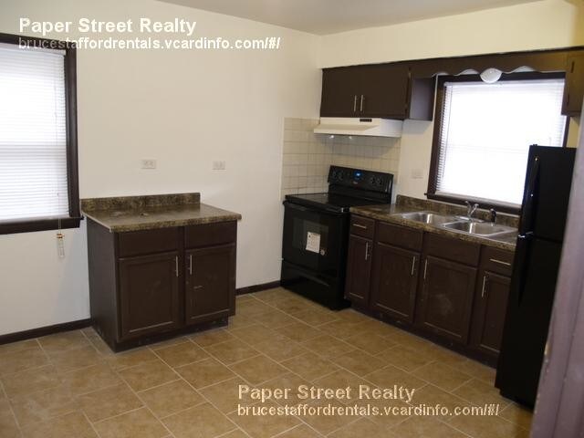 Foto del edificio - 15032 Dorchester Ave