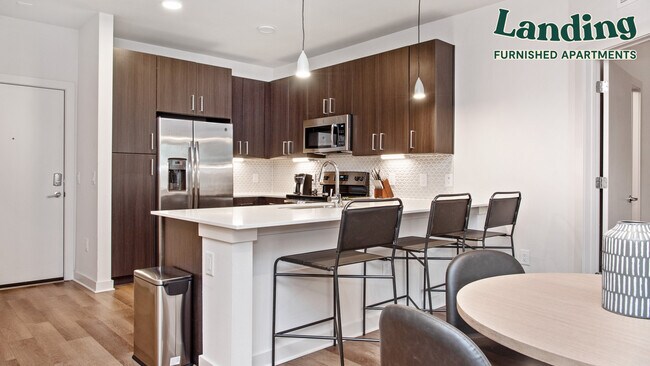 Foto del edificio - 102 Manatee Ave W