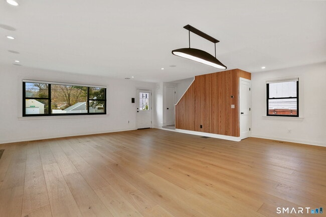 Foto del edificio - 86 New St