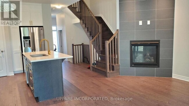 Building Photo - 521 Bulat Ct