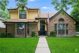 Building Photo - 306 Applewood Dr