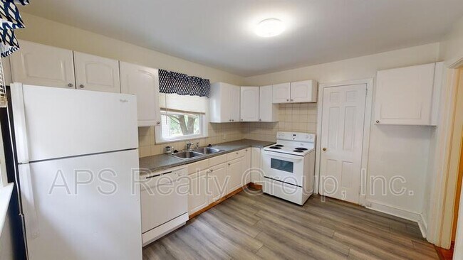 Foto del edificio - 2405 Hoyt St