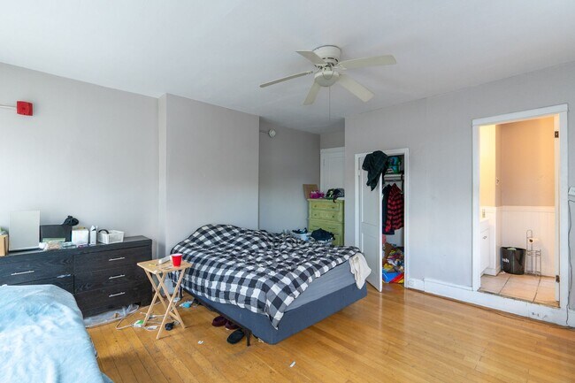 Foto del edificio - Large One bedroom Melrose area